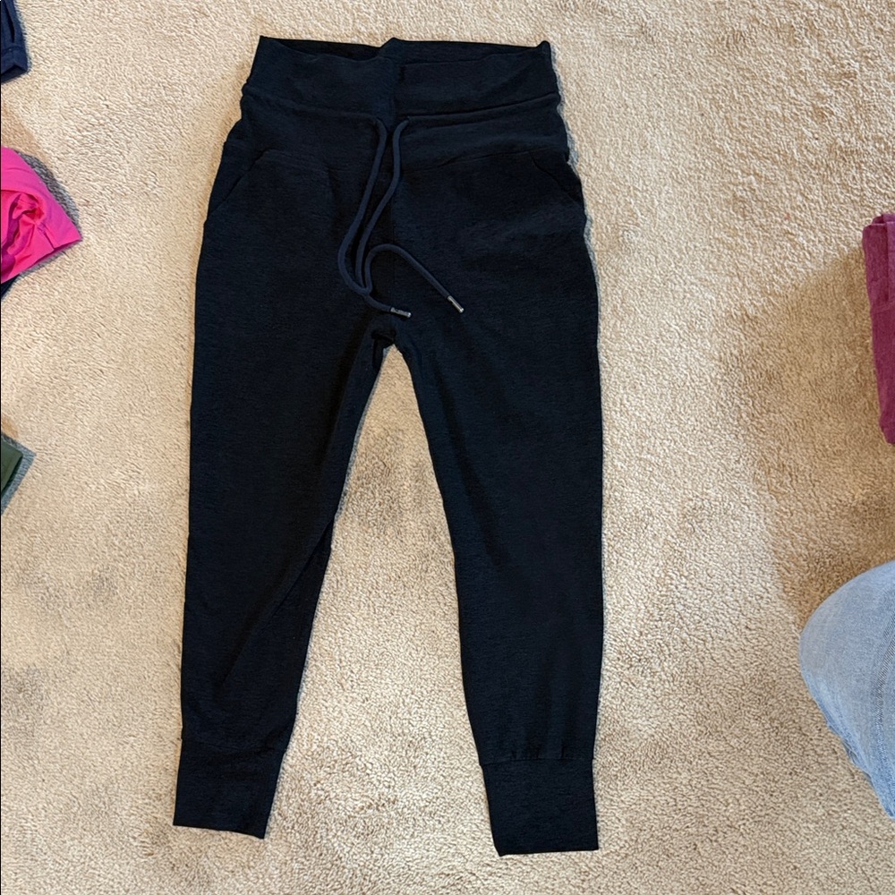 Beyond Yoga Black High-Waisted Leggings